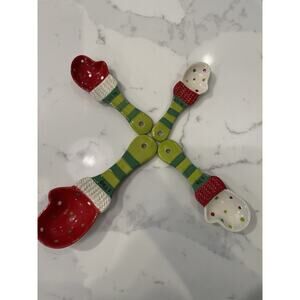 Temp-tations Winter Whimsy Christmas Tara Ceramic Measuring Spoons Mittens